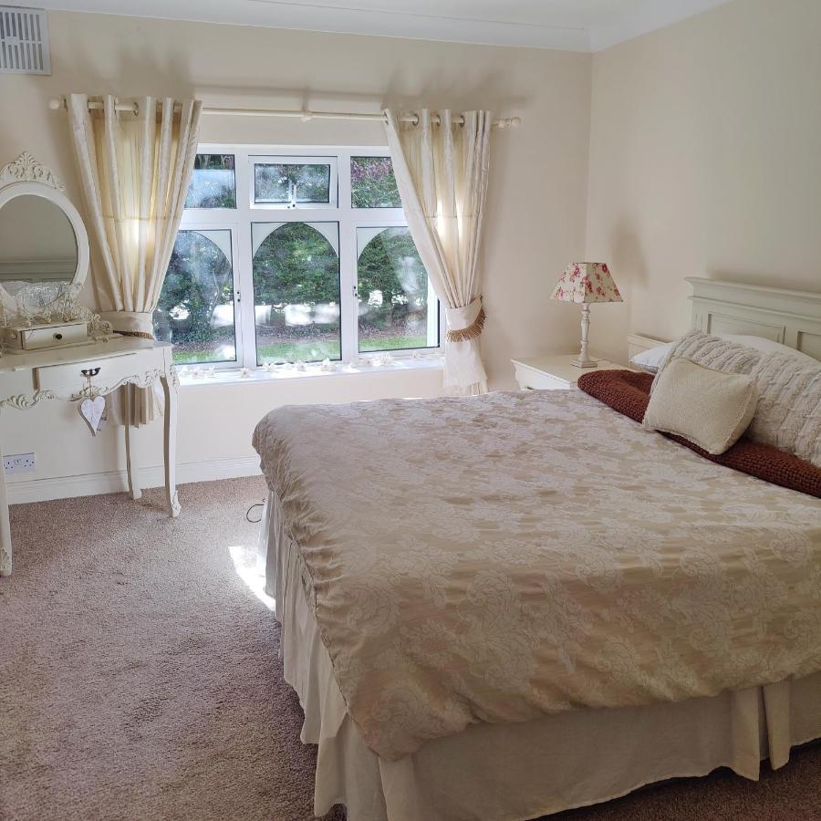 Rooms At Ballysax House The Curragh 외부 사진