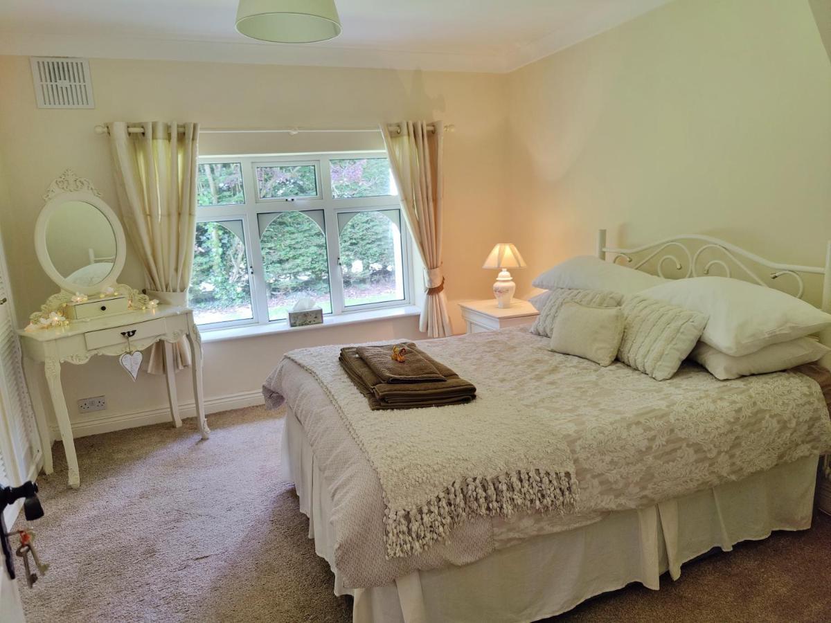 Rooms At Ballysax House The Curragh 외부 사진